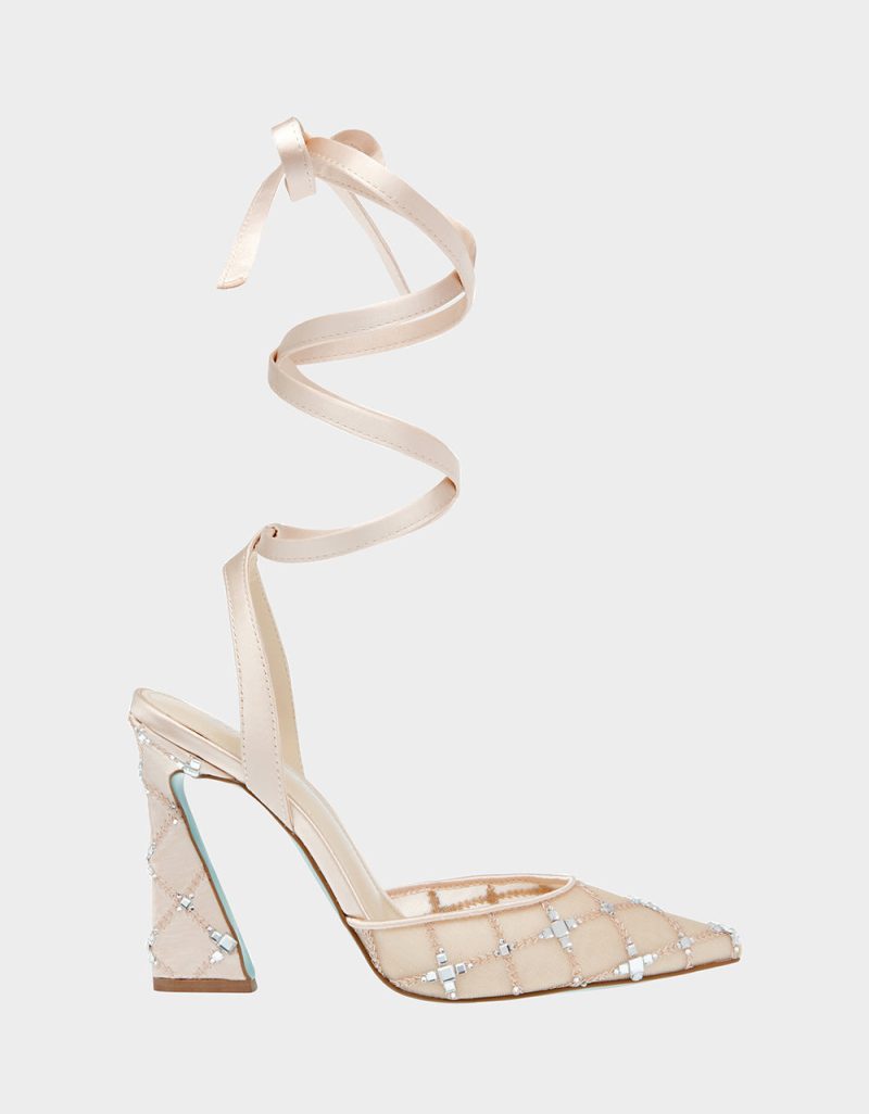 ANGEL NUDE - SHOES - Betsey Johnson