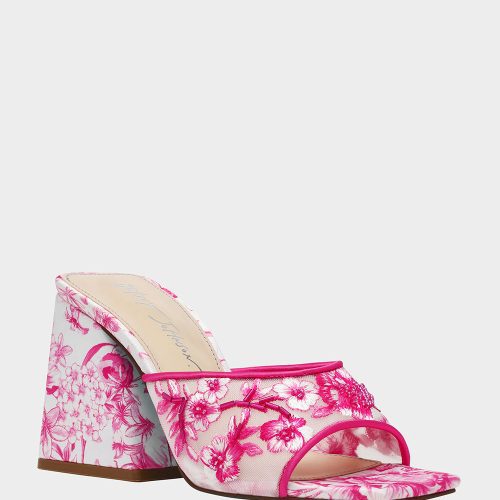 BETSEY JOHNSON SHOES SB ROO FUCHSIA