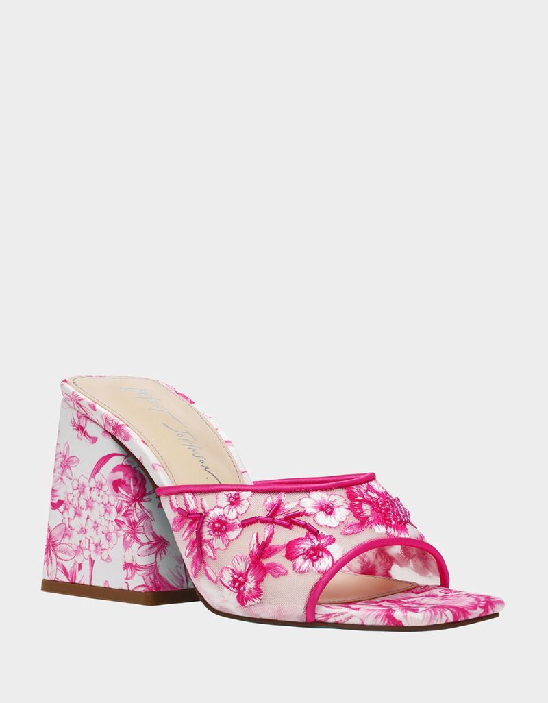 BETSEY JOHNSON SHOES SB ROO FUCHSIA