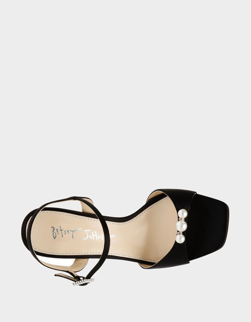 BETSEY JOHNSON SHOES SB STORY BLACK TOP