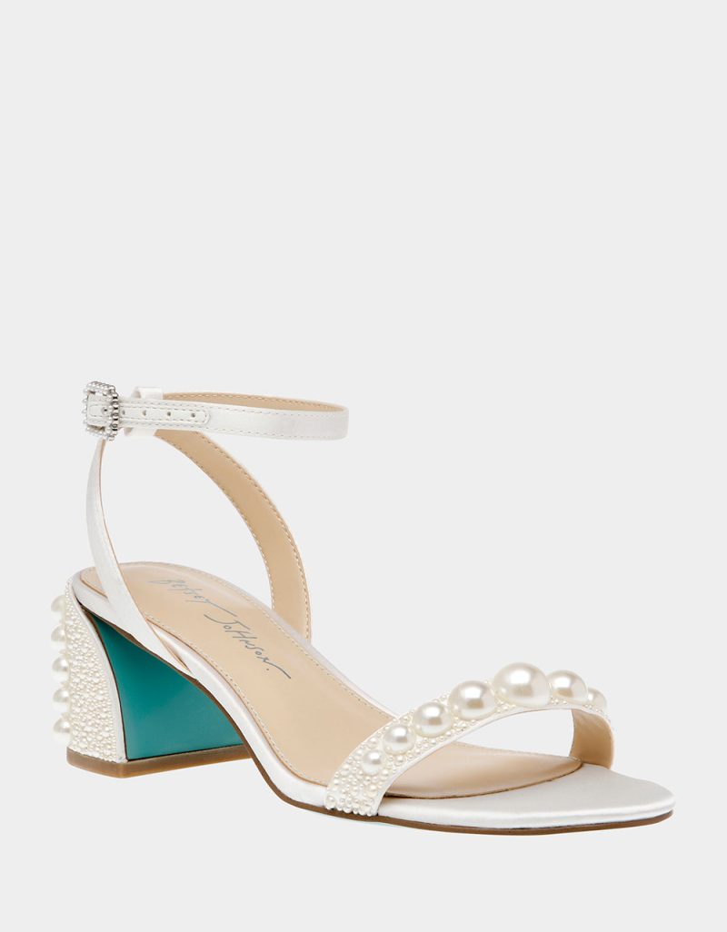 BETSEY JOHNSON SHOES SB TINA IVORY